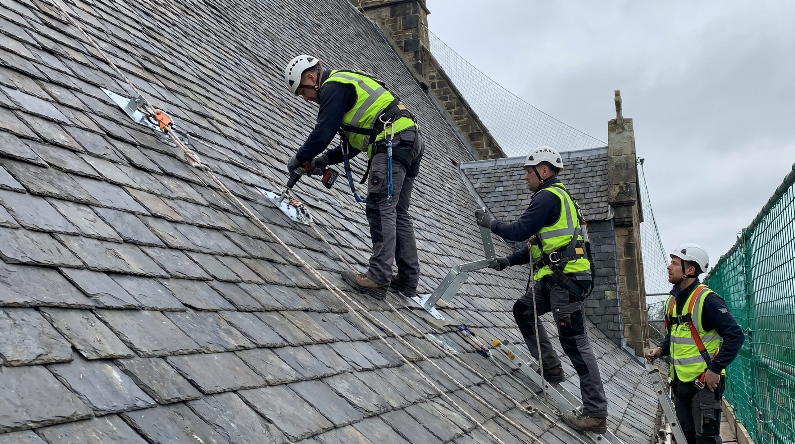 steep roof workers safety equipment installation
